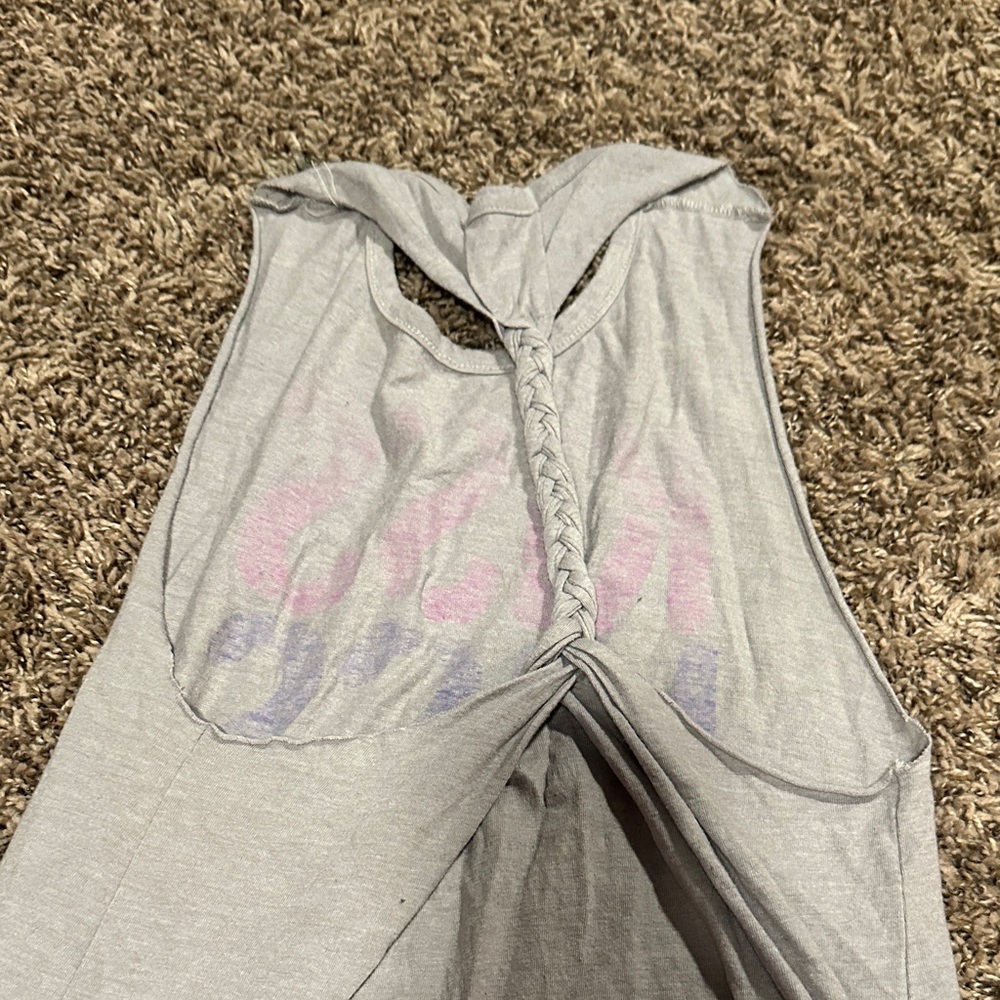 dELiA*s Light Gray Casual Tank - Picture 6 of 6